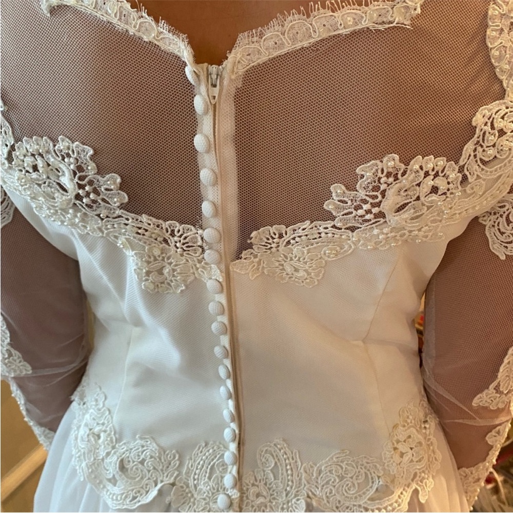 Vintage Wedding Dress Lace Sleeve 1970’s - Picture 5 of 12